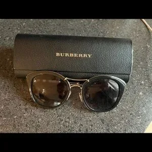 Burberry | Accessories | Burberry Sunglasses Like New Wore  display picture 2